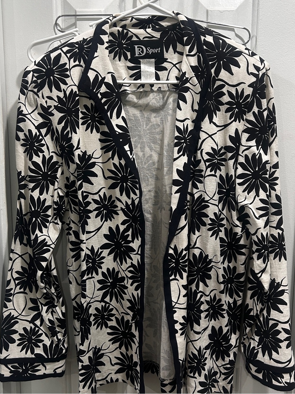 D1 Sport Black & White Floral Open Cardigan Linen Blend